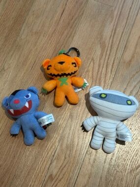 Deddy Bears Plush lot of 3, Pumpkin, Mummy and Vampire Like new